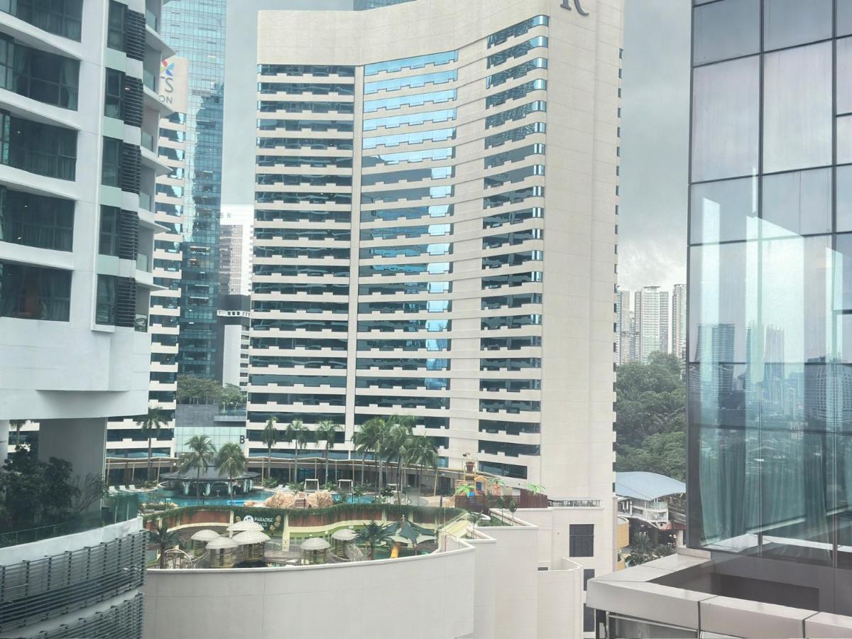 Summer Suites Klcc By Purple Orchid クアラルンプール エクステリア 写真
