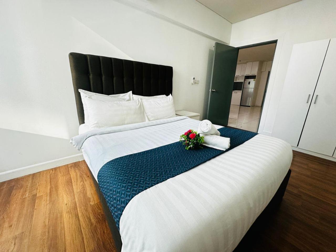 Summer Suites Klcc By Purple Orchid クアラルンプール エクステリア 写真