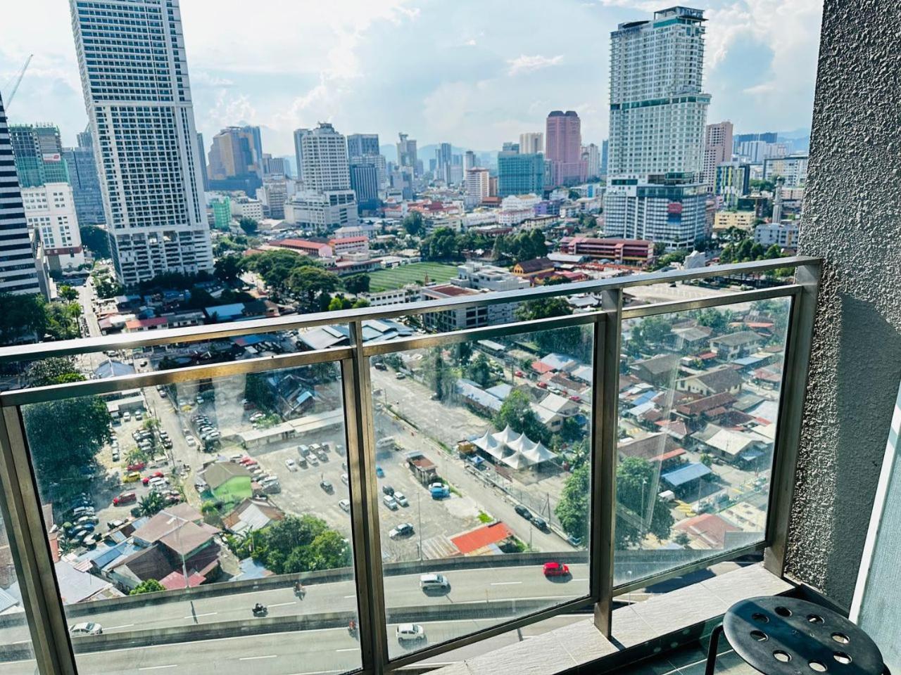 Summer Suites Klcc By Purple Orchid クアラルンプール エクステリア 写真