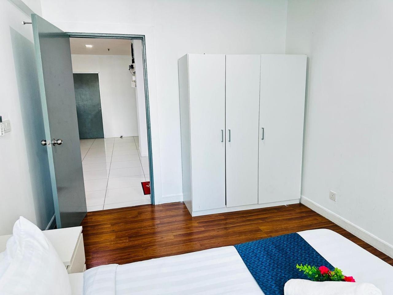 Summer Suites Klcc By Purple Orchid クアラルンプール エクステリア 写真